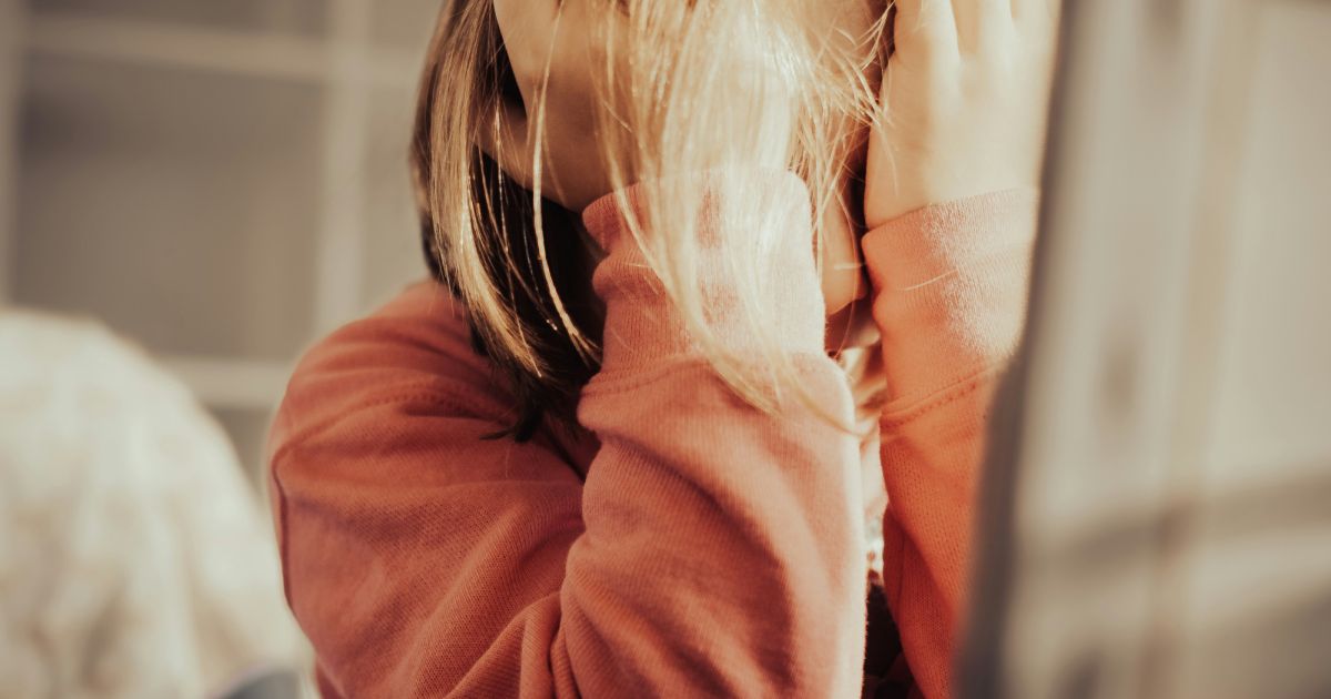 Digitale Gewalt – "Plattformen sind gleichzeitig Tatort, Meldeinstanz und Richter“